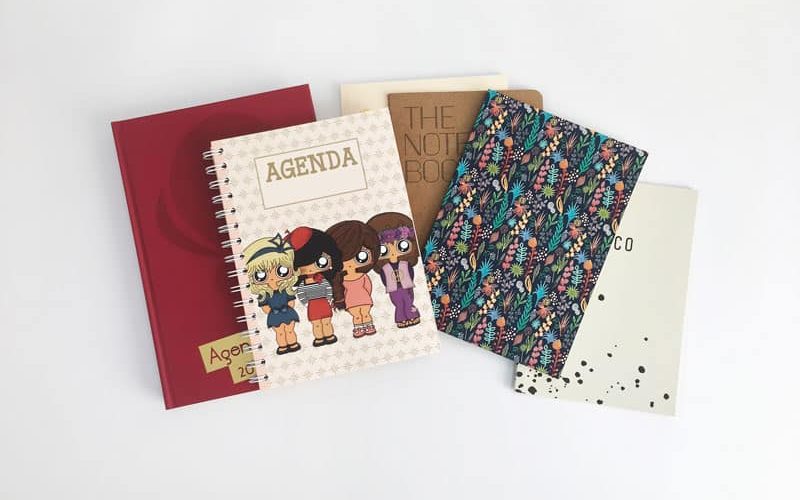 modelos de agendas personalizadas cerradas