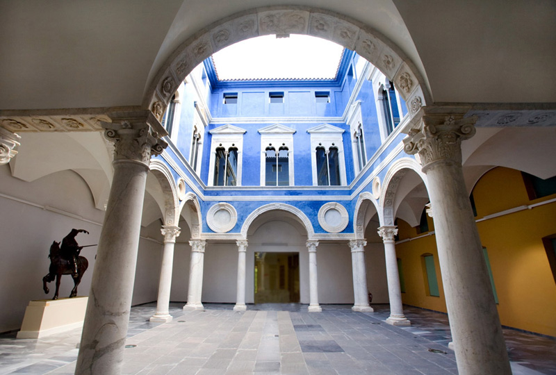 Patio del Embajador Vich, en el Museo de Bellas Artes de València.