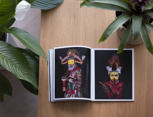 Imprimimos el fotolibro «Papua Tribes», de Raúl Cacho