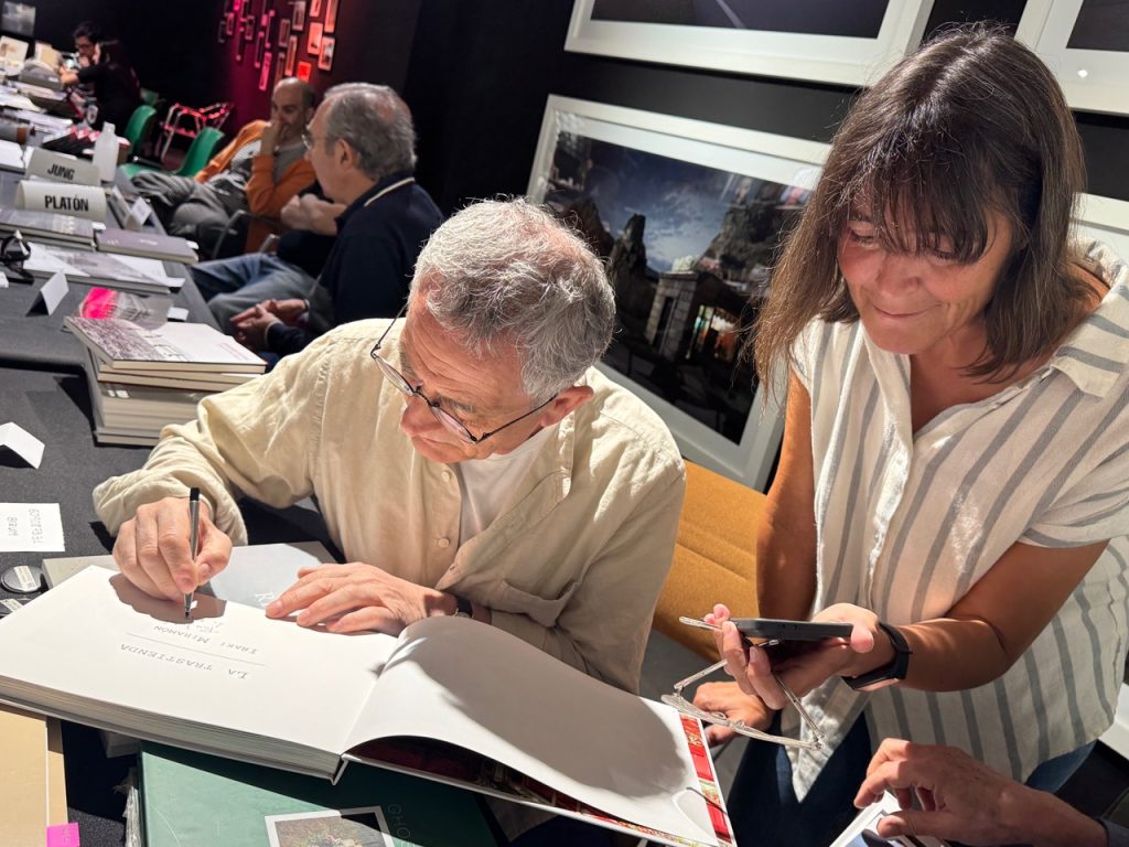 Presentación del fotolibro La Trastienda, de Iñaki Miramón.