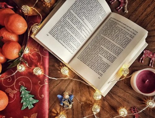 Cinco libros perfectos para regalar en las Navidades 2025